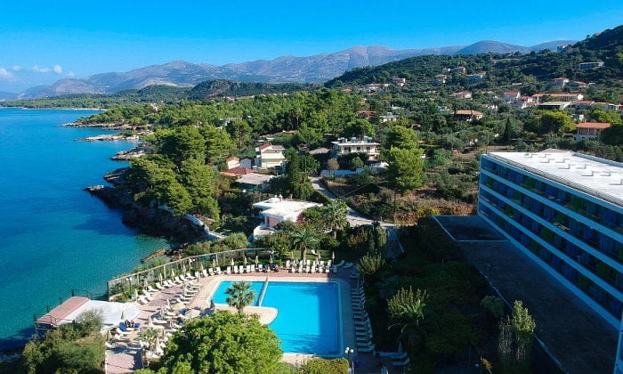 Taxi cost from Kefalonia Airport to Lassi, how much it cost a taxi from kefalonia airport to lassi